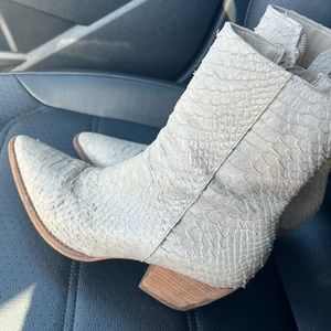 Matisse Caty Ankle Boot